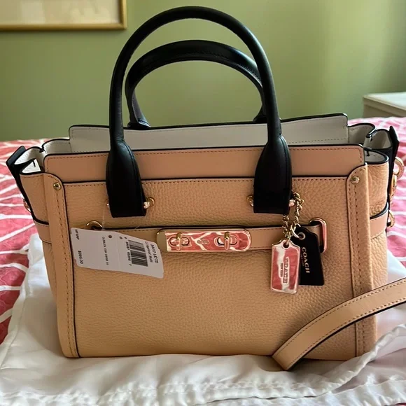 Coach Swagger Colorblock 34417 Apricot New NWT
